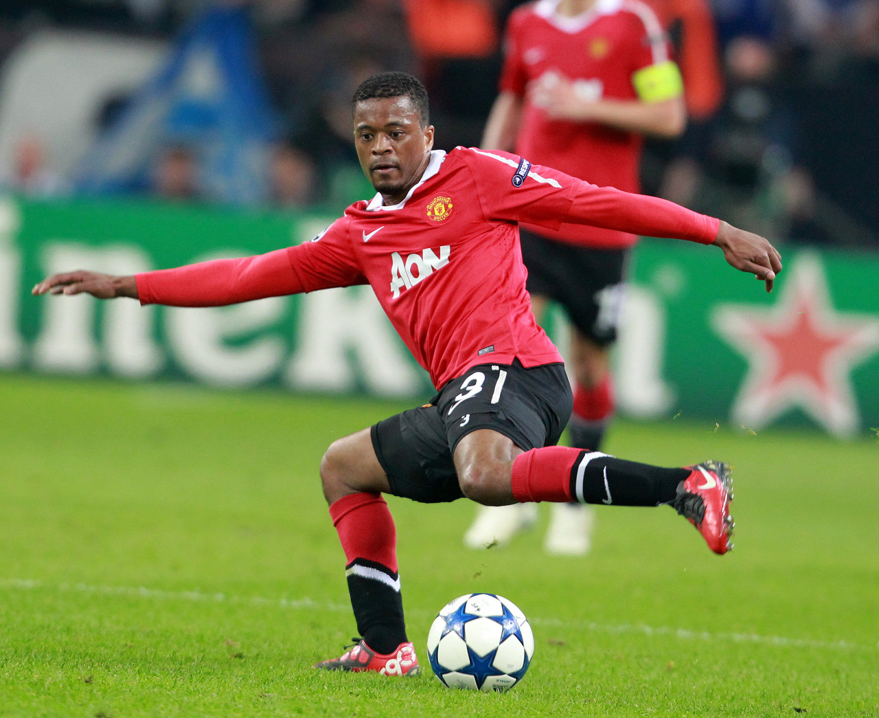 充满不确定 充满不确定